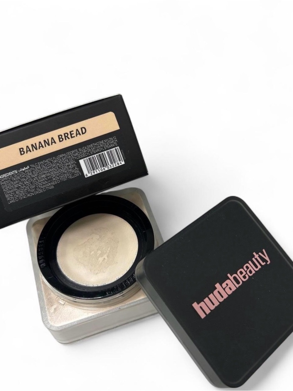 HUDA BEAUTY Banana Bread Translucent Setting Powder - Light Beige